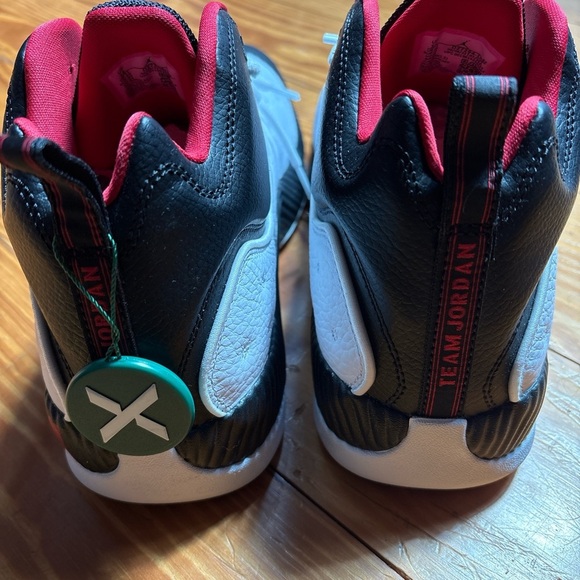 New Men’s Nike Air Jordan Retro Team 2 Chicago Sneakers Size 12 - Picture 4 of 7